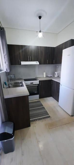 Comfort Apartment In The City Kalamata Eksteriør billede