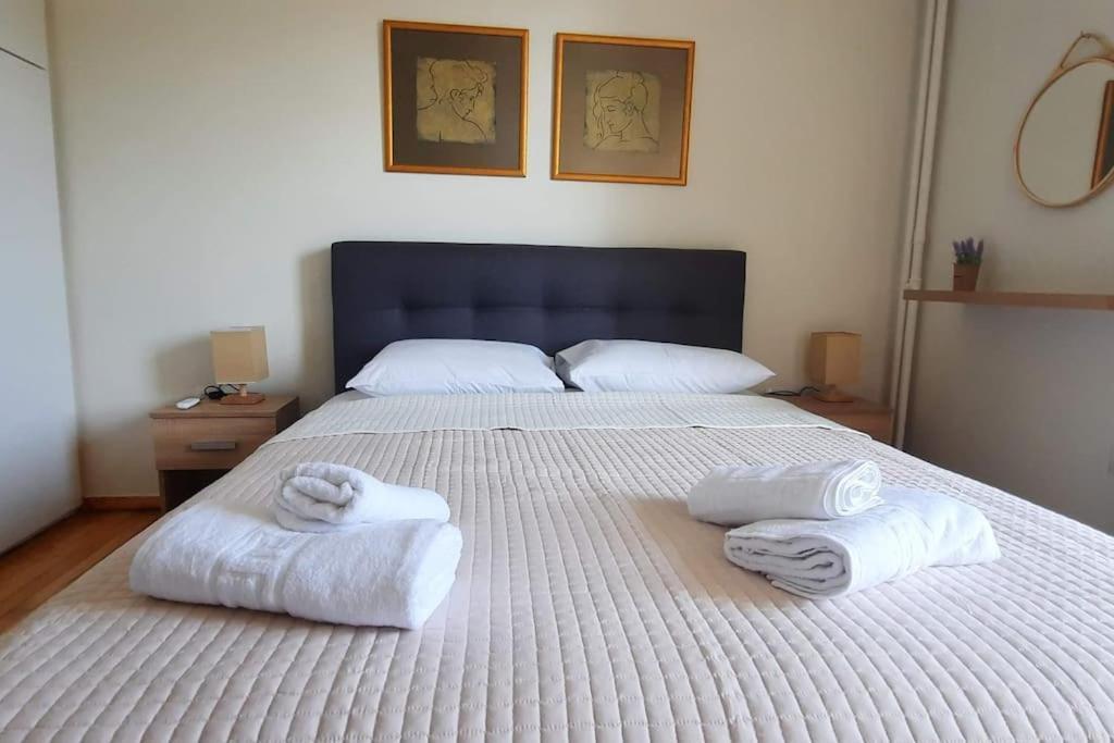 Comfort Apartment In The City Kalamata Eksteriør billede